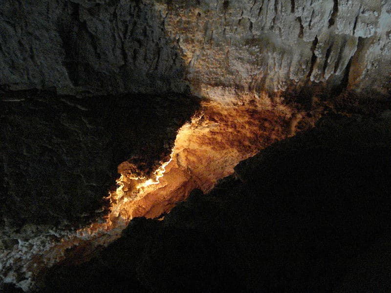 мраморная пещера в крыму 